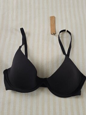 SKIMS Fits Everbody Scoop Plunge Bra Size:32C Onyx